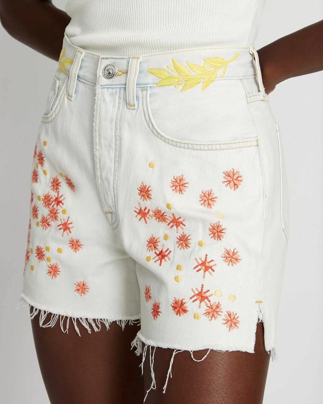 7 For All Mankind Ruby Easy Short In Ausbleichen Flash Sale