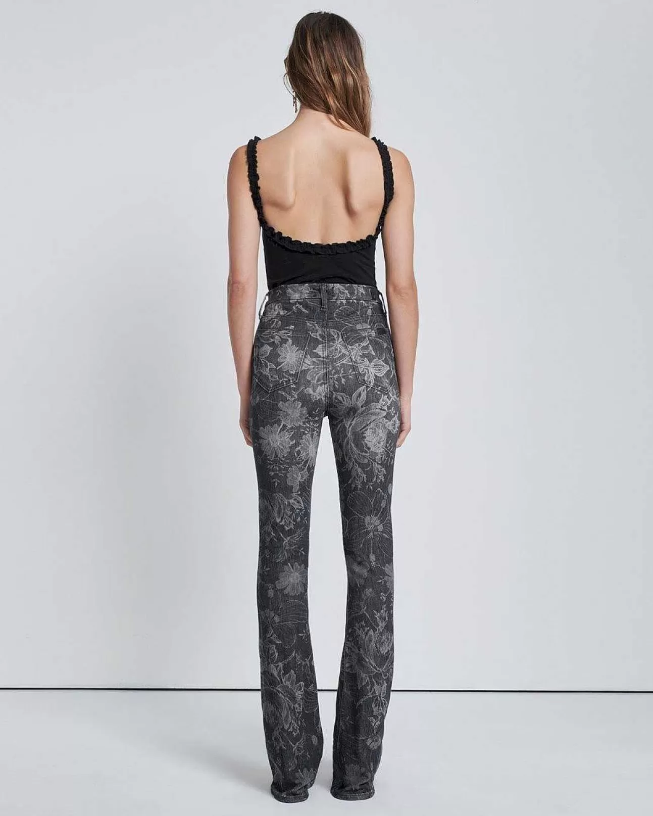 7 For All Mankind Ultra High Rise Skinny Bootcut In Marchenhaftes Blumenschwarz Store